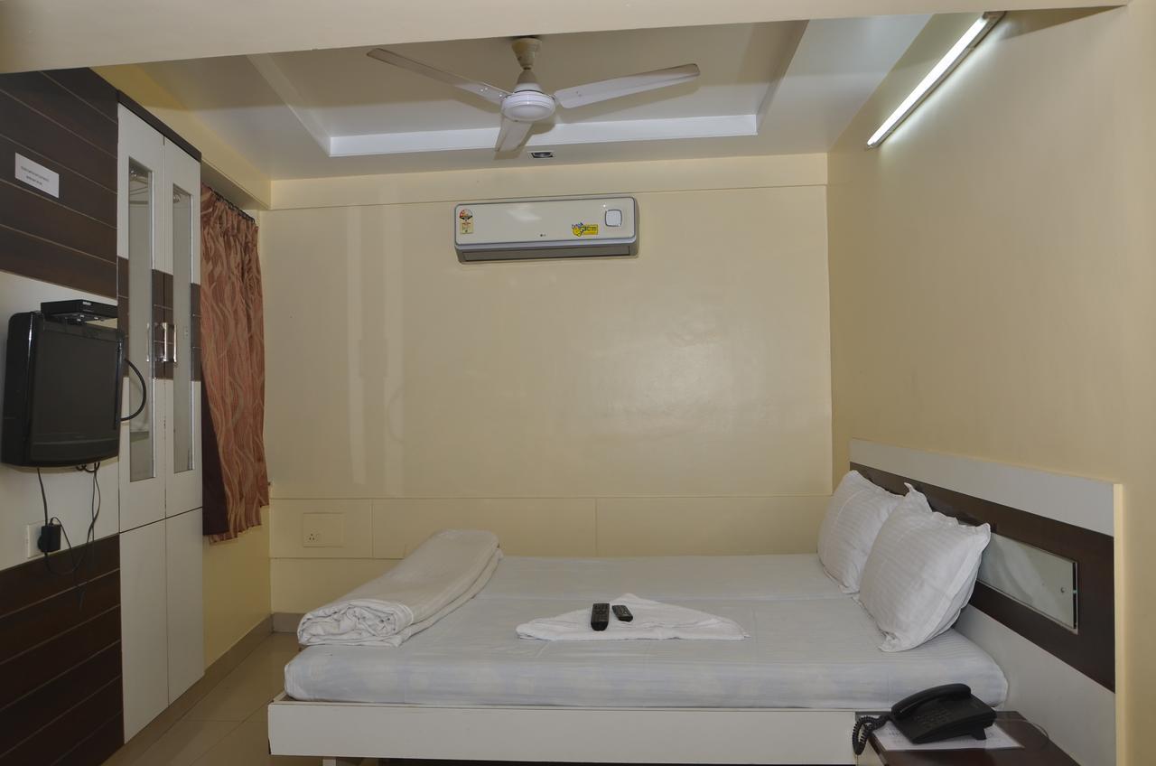 Da Casa Business Hotel Pune Dış mekan fotoğraf